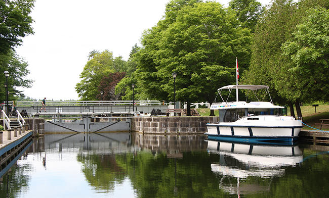 Escape the Crowds with Le Boat on the Rideau Canal in Canada
