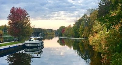 Luxury Houseboat Rentals on the Rideau Canal in Ontario, Canada